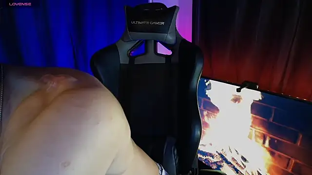 Snapshot of sexyboycolombi4 chatting on March 1, 5:24 pm sexyboycolombi4 online show from March 1, 5:24 pm