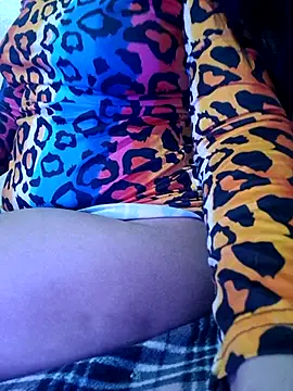 Noraa5 online show from December 14, 1:23 am