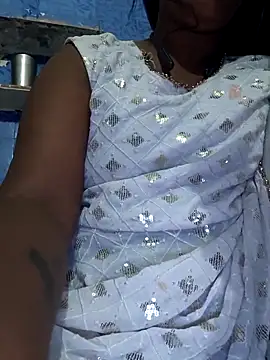 Snapshot of IslamicPimento chatting on November 6, 5:44 am IslamicPimento online show from November 6, 5:44 am