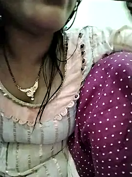 Snapshot of IslamicPimento chatting on March 1, 9:18 am IslamicPimento online show from March 1, 9:18 am