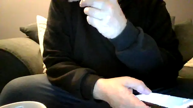 Snapshot of naughtynottz5050 chatting on June 12, 10:40 pm naughtynottz5050 online show from June 12, 10:40 pm
