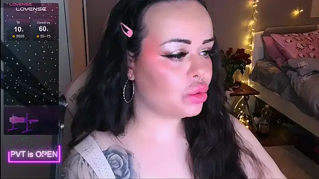 Snapshot of og_maddison chatting on January 18, 6:22 pm og maddison online show from January 18, 6:22 pm