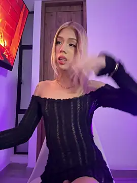 Courtney gonet online show from April 23, 11:50 pm