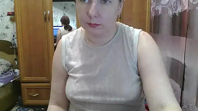 SophieNightAh online show from February 2, 3:17 pm