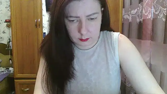 SophieNightAh online show from February 3, 1:19 pm