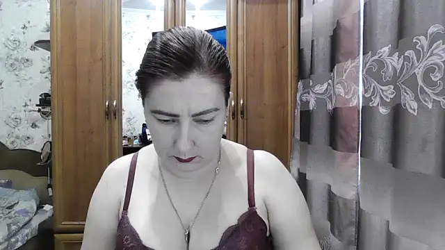 SophieNightAh online show from September 9, 12:03 pm