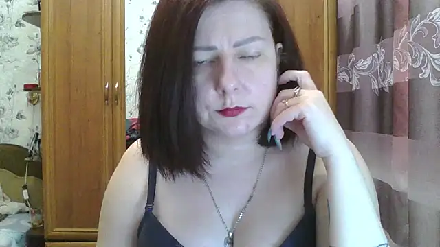 SophieNightAh online show from March 2, 12:47 pm