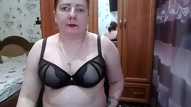 Snapshot of SophieNightAh chatting on February 25, 2:39 pm SophieNightAh online show from February 25, 2:39 pm