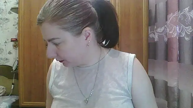SophieNightAh online show from February 19, 12:22 pm
