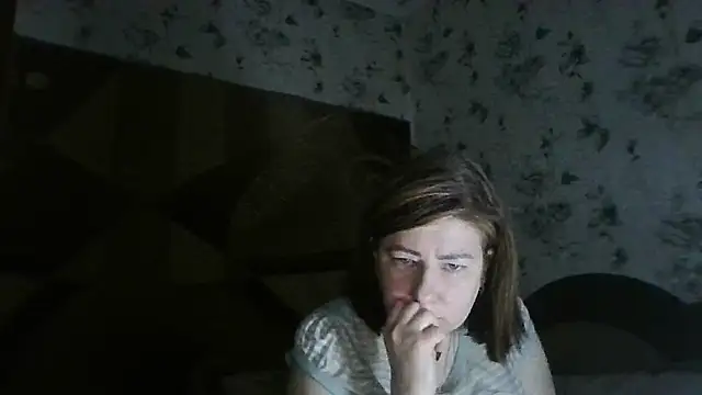 Snapshot of SophieNightAh chatting on January 18, 7:50 pm SophieNightAh online show from January 18, 7:50 pm