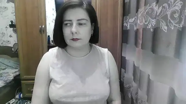 SophieNightAh online show from October 26, 1:55 pm