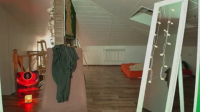 Meowroslava online show from March 6, 5:30 pm