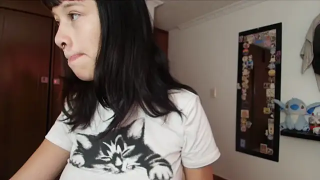 Snapshot of Marceline_0 chatting on January 3, 3:12 pm Marceline 0 online show from January 3, 3:12 pm