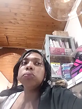 lia mariana online show from March 13, 4:39 am