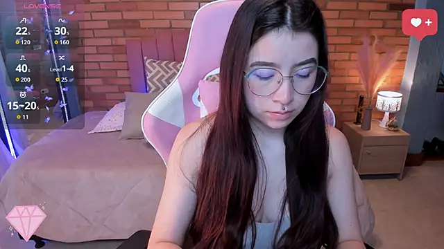 Snapshot of Amy_joones chatting on May 26, 11:41 am Amy joones online show from May 26, 11:41 am