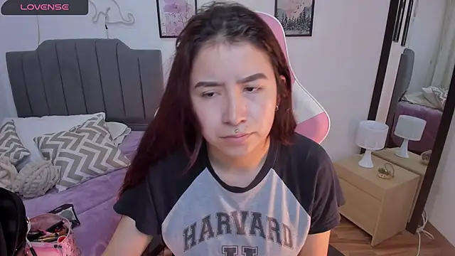 Amy joones online show from March 10, 11:25 am