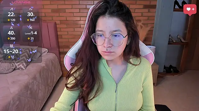 Snapshot of Amy_joones chatting on May 8, 11:36 am Amy joones online show from May 8, 11:36 am