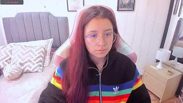 Amy joones online show from January 9, 12:23 pm