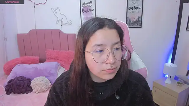 Amy joones online show from November 15, 12:53 pm