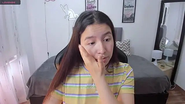 Snapshot of Amy_joones chatting on October 7, 12:17 pm Amy joones online show from October 7, 12:17 pm