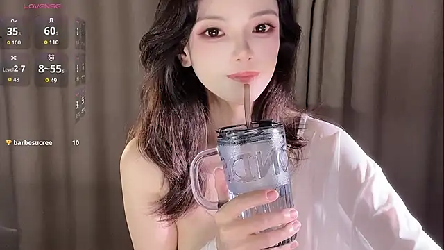 --xixi-- online show from July 4, 5:06 pm