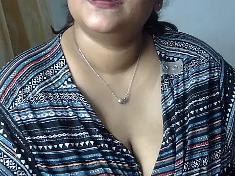 cutelady65 online show from May 16, 3:55 pm