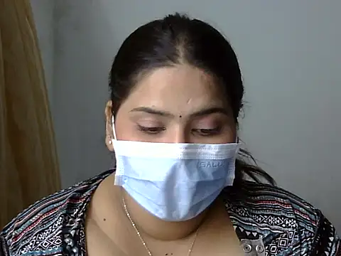 cutelady65 online show from February 26, 6:30 pm