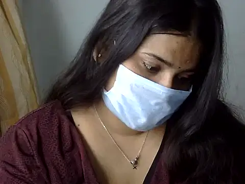 cutelady65 online show from May 9, 5:05 pm