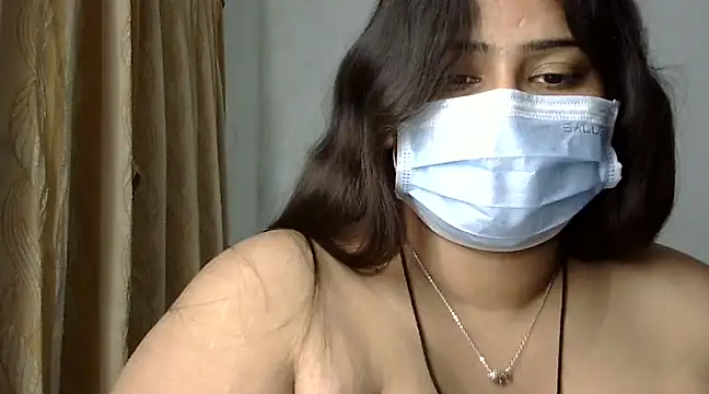 cutelady65 online show from December 28, 2:10 pm