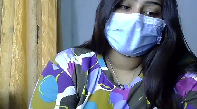 cutelady65 online show from December 26, 6:52 am