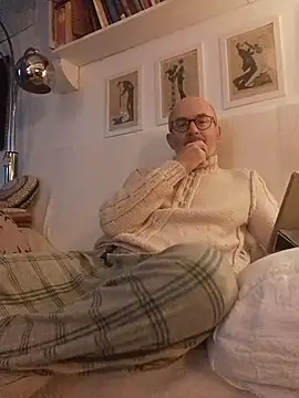 MadProfessor online show from December 3, 3:11 pm