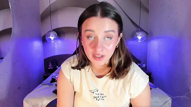 Snapshot of LanaHerondale chatting on March 15, 3:06 pm LanaHerondale online show from March 15, 3:06 pm