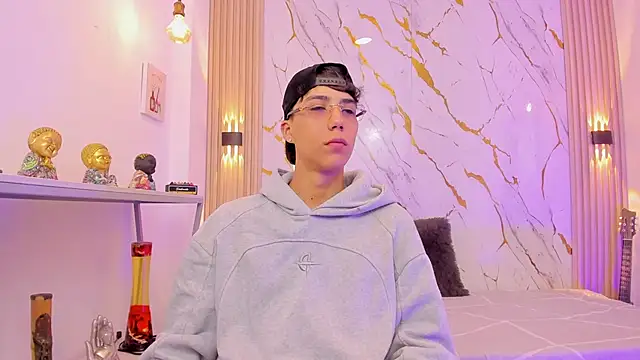 Nikolay Gregori online show from April 2, 4:19 am