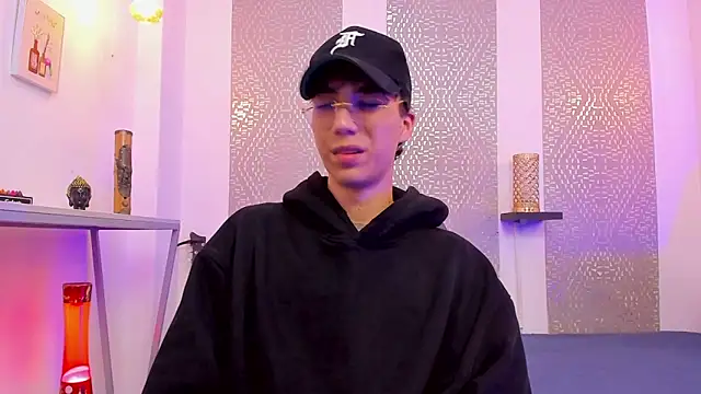 Nikolay Gregori online show from December 21, 4:14 am