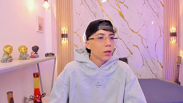 Nikolay Gregori online show from April 13, 4:16 am