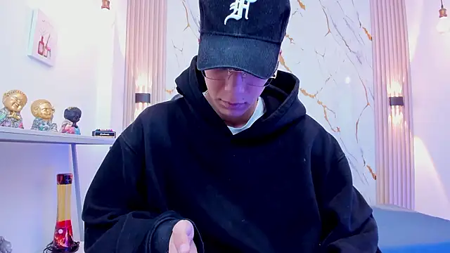 Nikolay Gregori online show from February 4, 3:56 am