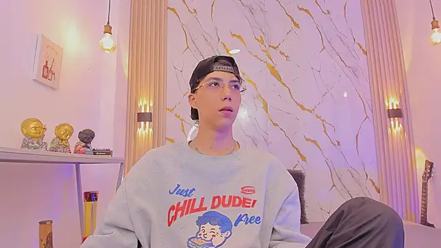 Nikolay Gregori online show from March 3, 4:19 am