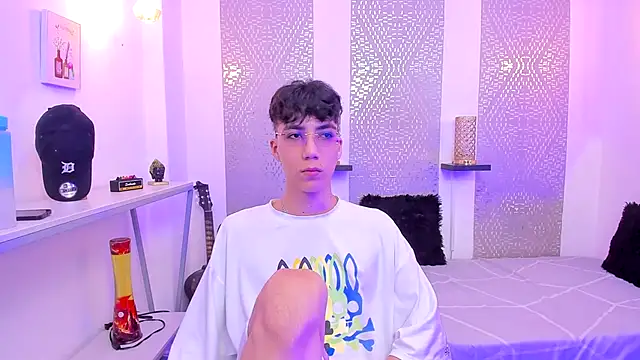 Snapshot of Nikolay_Gregori chatting on October 28, 4:13 am Nikolay Gregori online show from October 28, 4:13 am