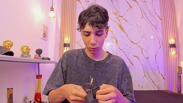 Nikolay Gregori online show from April 8, 4:14 am