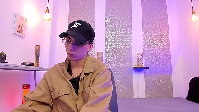 Snapshot of Nikolay_Gregori chatting on December 2, 4:14 am Nikolay Gregori online show from December 2, 4:14 am