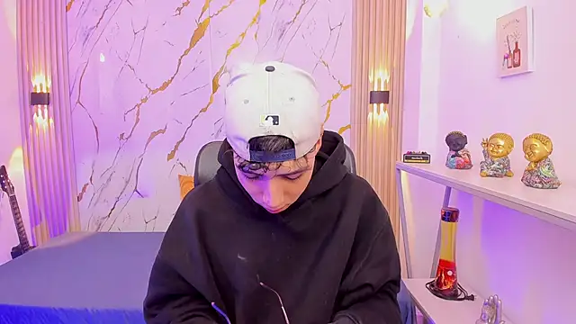 Nikolay Gregori online show from February 8, 3:59 am