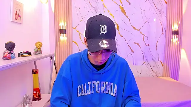 Nikolay Gregori online show from January 11, 3:57 am