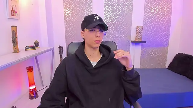 Snapshot of Nikolay_Gregori chatting on November 25, 4:35 am Nikolay Gregori online show from November 25, 4:35 am