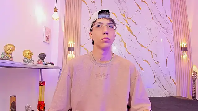 Nikolay Gregori online show from April 7, 4:25 am