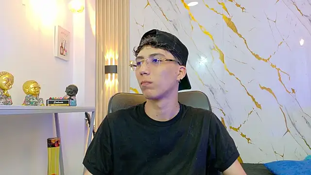Snapshot of Nikolay_Gregori chatting on July 2, 3:34 am Nikolay Gregori online show from July 2, 3:34 am