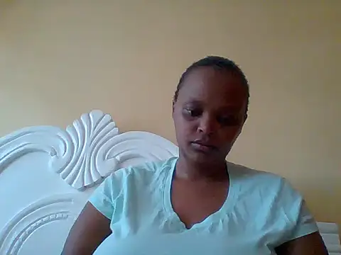 Snapshot of Sexxy-Shie chatting on October 11, 6:36 am Sexxy-Shie online show from October 11, 6:36 am