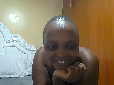 Snapshot of Sexxy-Shie chatting on June 25, 8:47 pm Sexxy-Shie online show from June 25, 8:47 pm