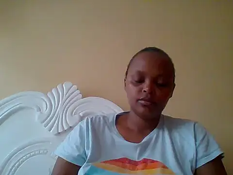 Snapshot of Sexxy-Shie chatting on October 4, 6:15 am Sexxy-Shie online show from October 4, 6:15 am