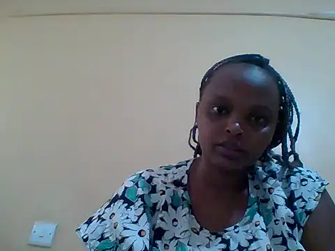 Snapshot of Sexxy-Shie chatting on February 25, 10:48 am Sexxy-Shie online show from February 25, 10:48 am