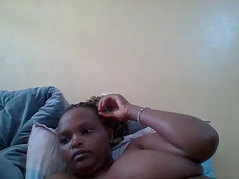Snapshot of Sexxy-Shie chatting on March 9, 10:41 am Sexxy-Shie online show from March 9, 10:41 am